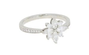 Vintage inspired Floral Engagement Ring - Portfolio